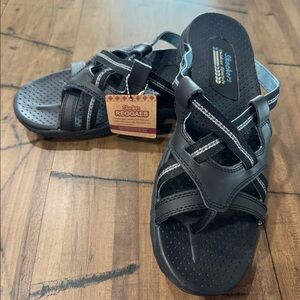 Sketchers Reggaes Sandals